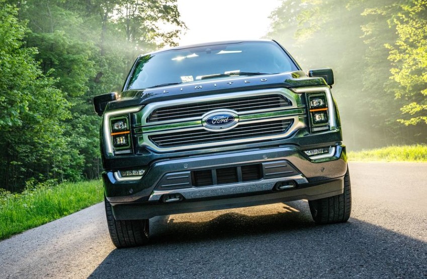 2021 Ford F-150 Front View