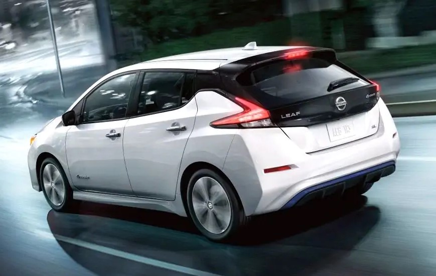 2021 Nissan Leaf Powered by Electric Engine
