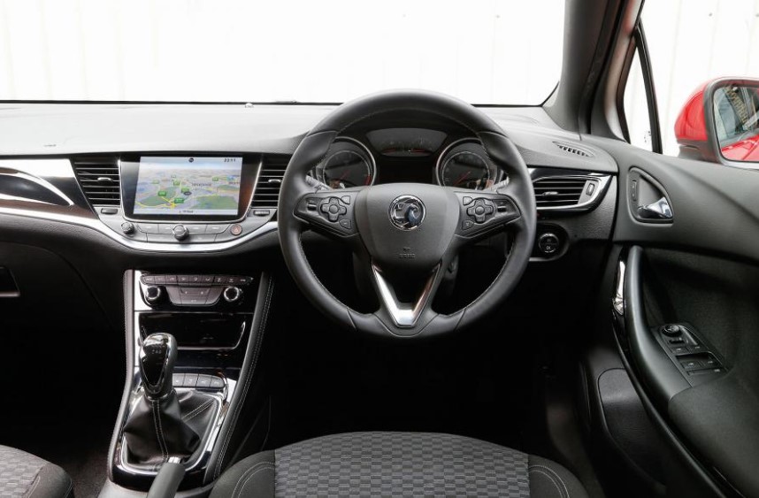 2021 Opel Astra with new interior layout