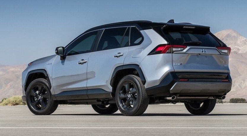 2021 Toyota RAV4 Prime SE with new exterior design